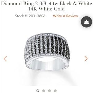 Beautiful white & black diamond ring!